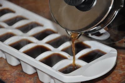 Coffee ice cubes for iced coffee: No more watery coffee :)