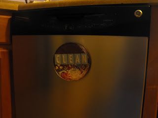 DIY Clean/Dirty Sign for Dishwasher – finally everyone will stop asking if the d
