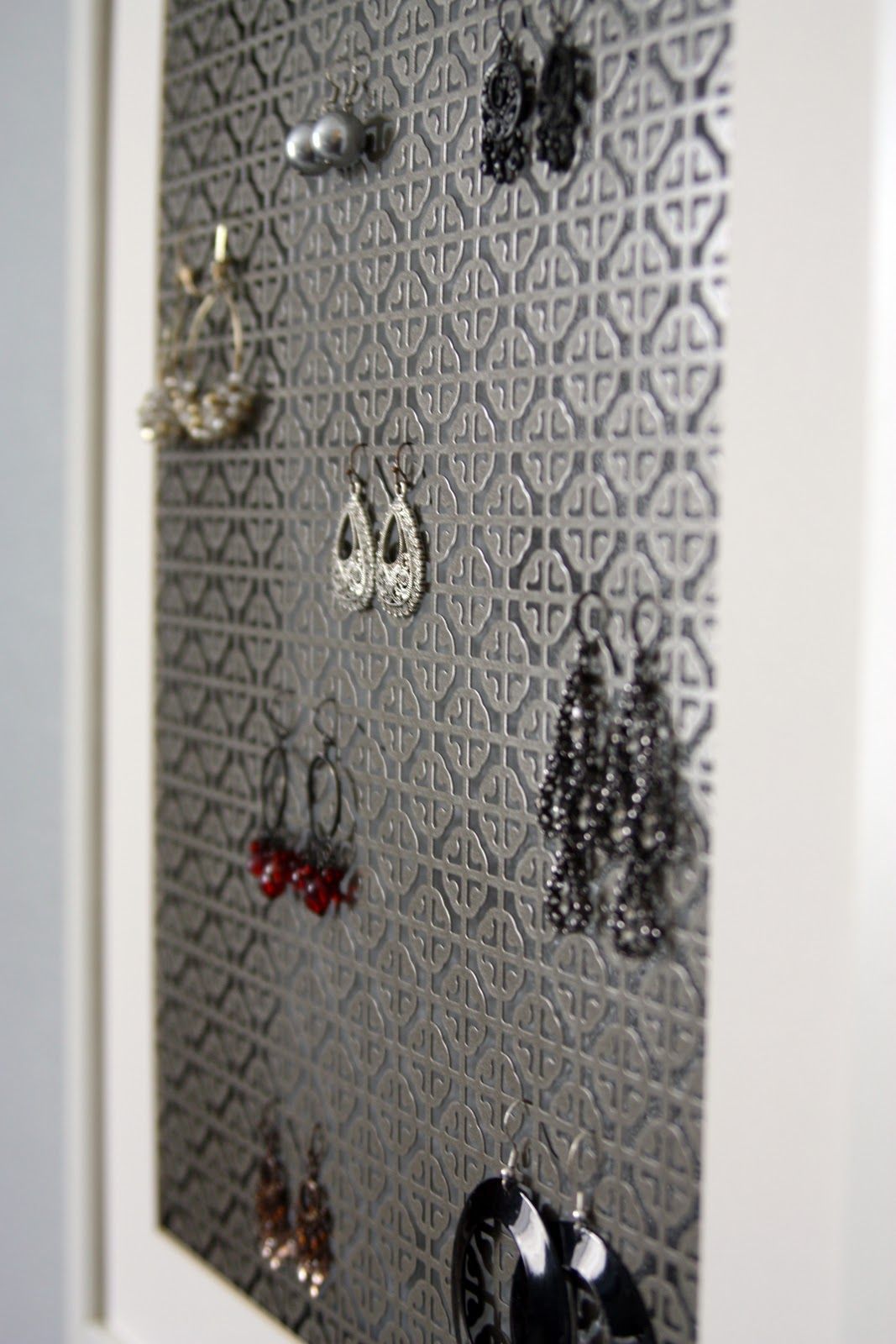 DIY Earring Holder