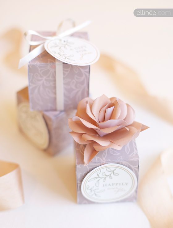 DIY wedding favor box, tag, and paper rose by EllinГ©e