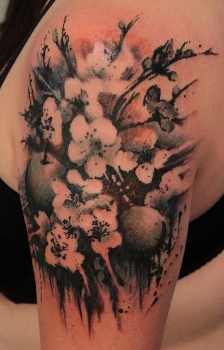 Gene Coffey – Asian Pear Blossom Tattoo.  Really like the style of this tattoo.