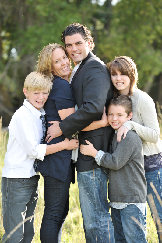 Great family poses session.  Rebekah Westover Photography