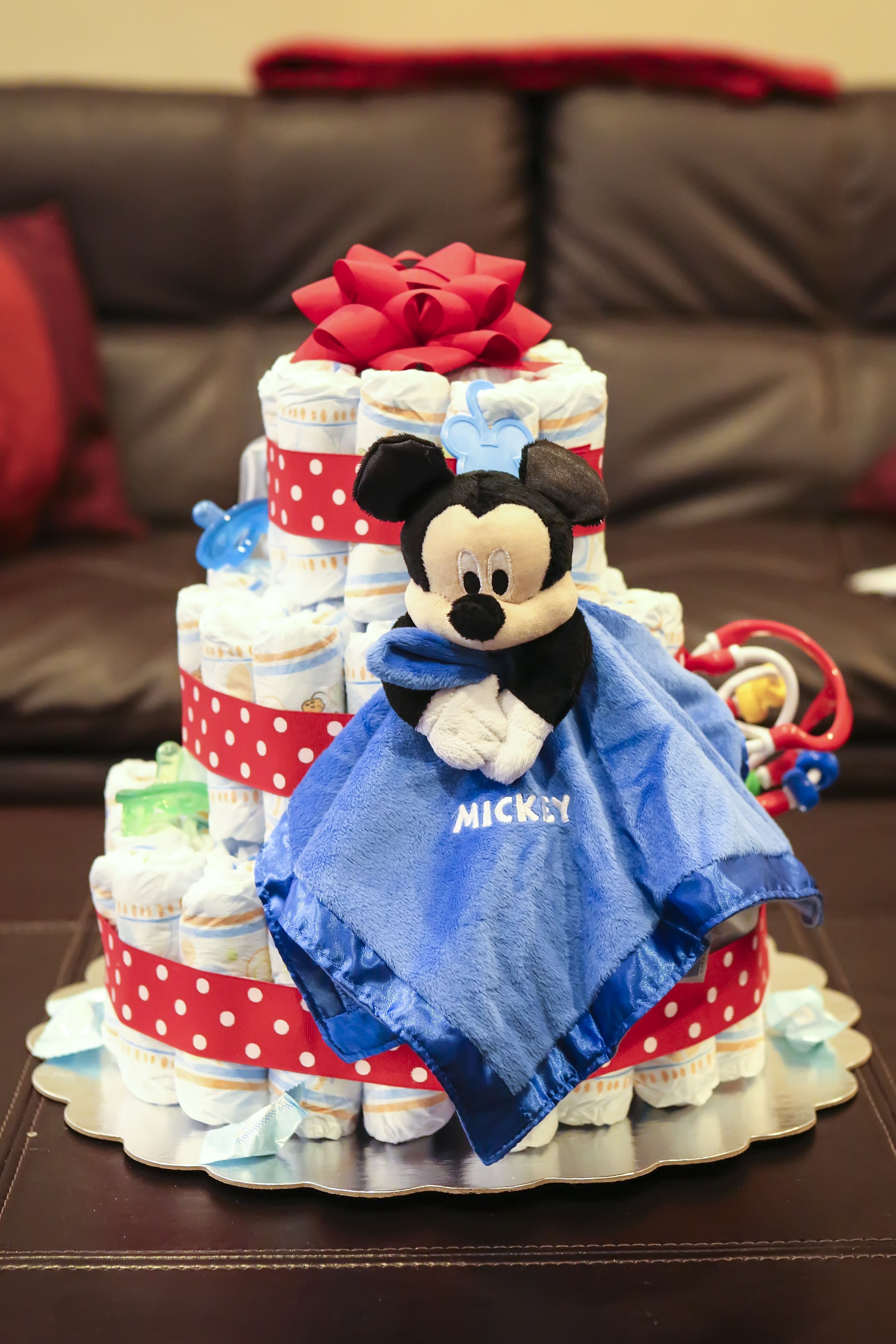 Our colorful Disney baby shower – Mickey everywhere!