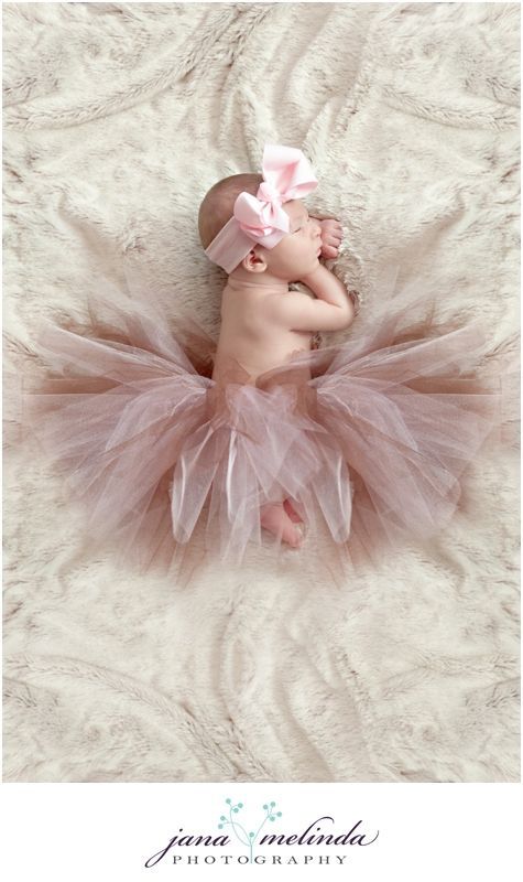 babies and bows and tutus, oh my – PS I need to have a baby girl :) ♥