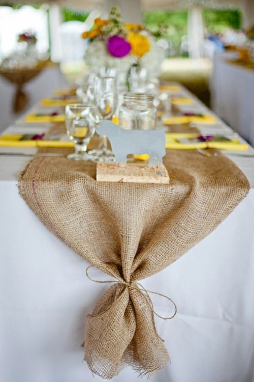 burlap table runner, tied at the end