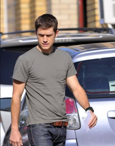 Aaron Tveit