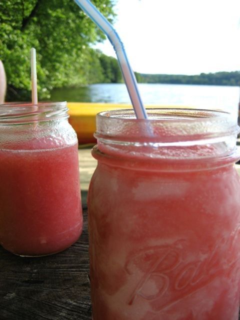 Blend 1 can frozen limeade, 1/2 can sprite, 2 cups frozen strawberries, and the