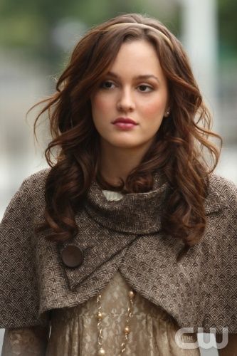 Classy neutrals – Leighton Meester – Gossip Girl