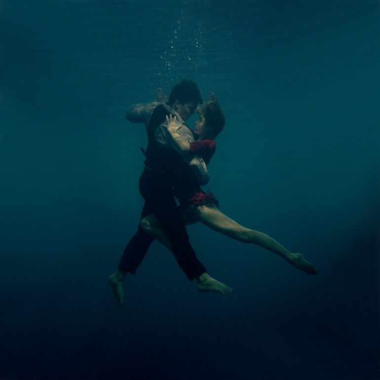 Katerina Bodrunova » Underwater Tango #4