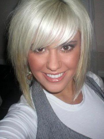 LOVE !! (and miss my hair cut like this. Always wanted blonde but it's not f