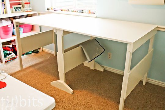 Make A Folding Craft & Cutting Table On The Cheap