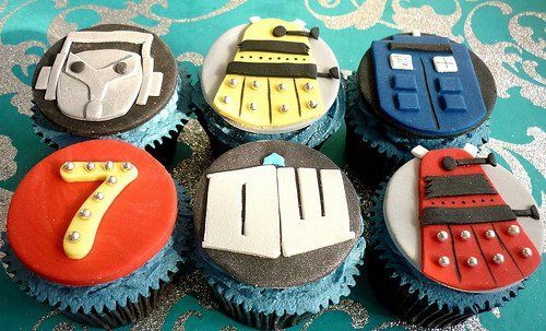 My girl would probably like a Dr. Who party more than the Woodland theme.  Sigh.