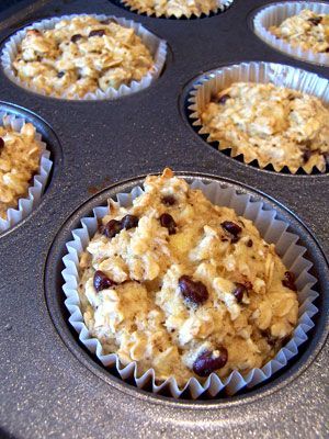 Oatmeal Cupcakes: 3 mashed bananas (the riper the better!), 1 cup vanilla almond