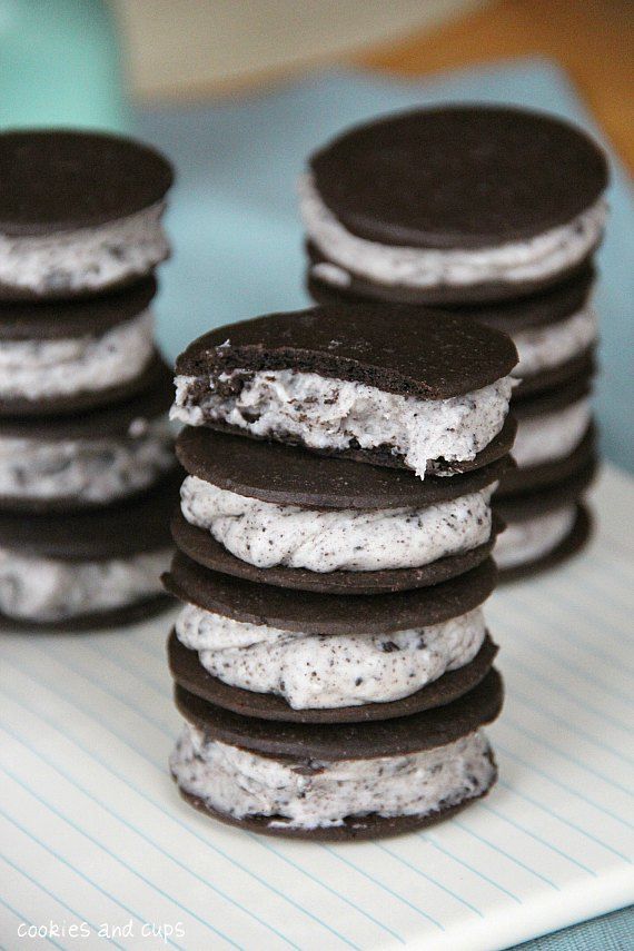 Oreo Cheesecake Frosting Filled Sandwiches