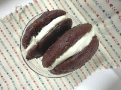 Our healthy version of a whoopie pies! yum!