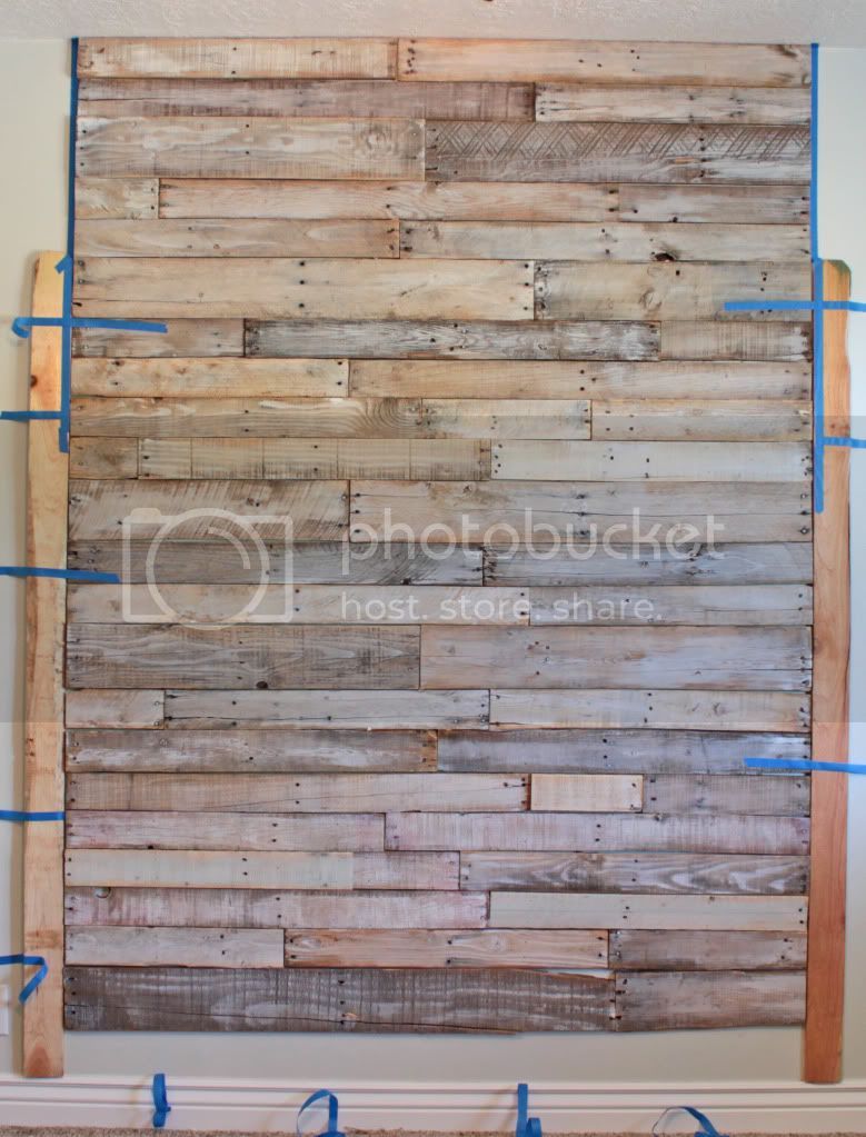 Pallet headboard project