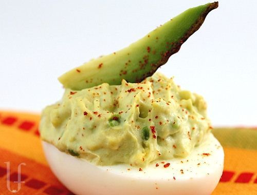 Really want to try this – Avocado Deviled Eggs by eatingwelllivingthin