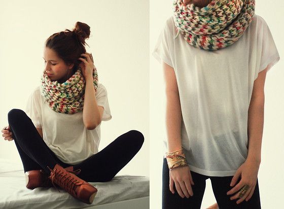 Scarf, baggy white tee, leggings, boots