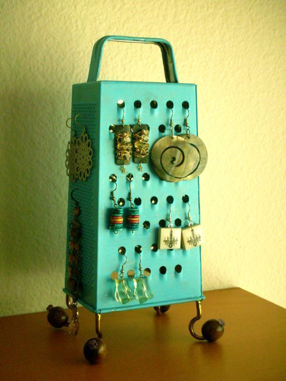 Spray painted cheese grater as an earring holder – clever & cute!  I've