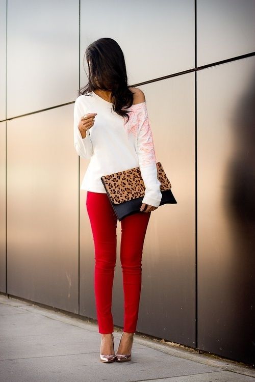 :: Red pants and leopard print – understated sexy ::