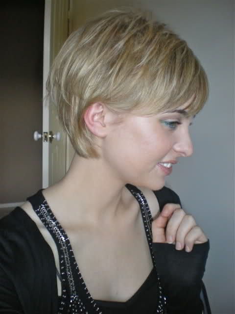 a good cut for growing out your pixie cut. When I decide I want long hair again.