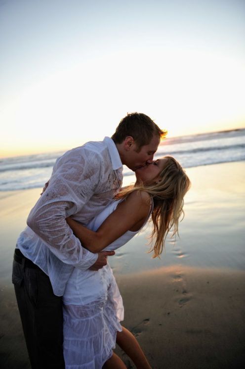 beach engagement photo