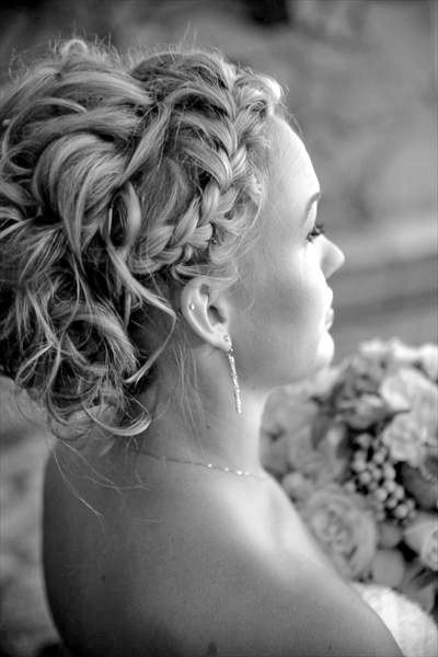 wedding hair- plaits – love this style… with a tiara to split the braid from t