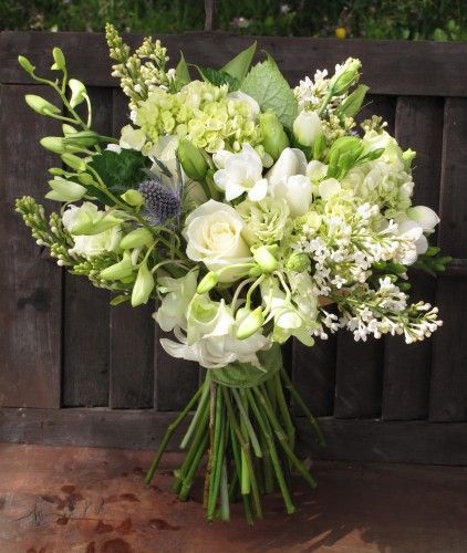 white wedding flowers