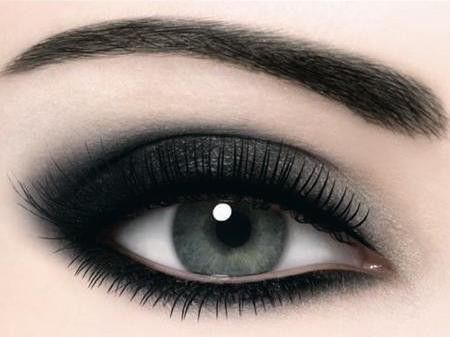 Eye make-up