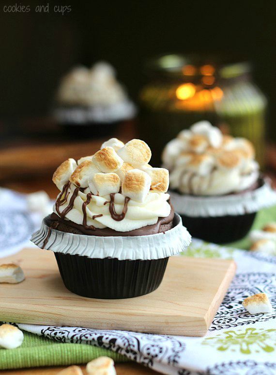 S’mores Cupcakes from @Shelly Jaronsky (cookies and cups)