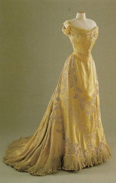 The Oak Leaf dress, made by the House of Worth for Lady Mary Curzon in 1903.