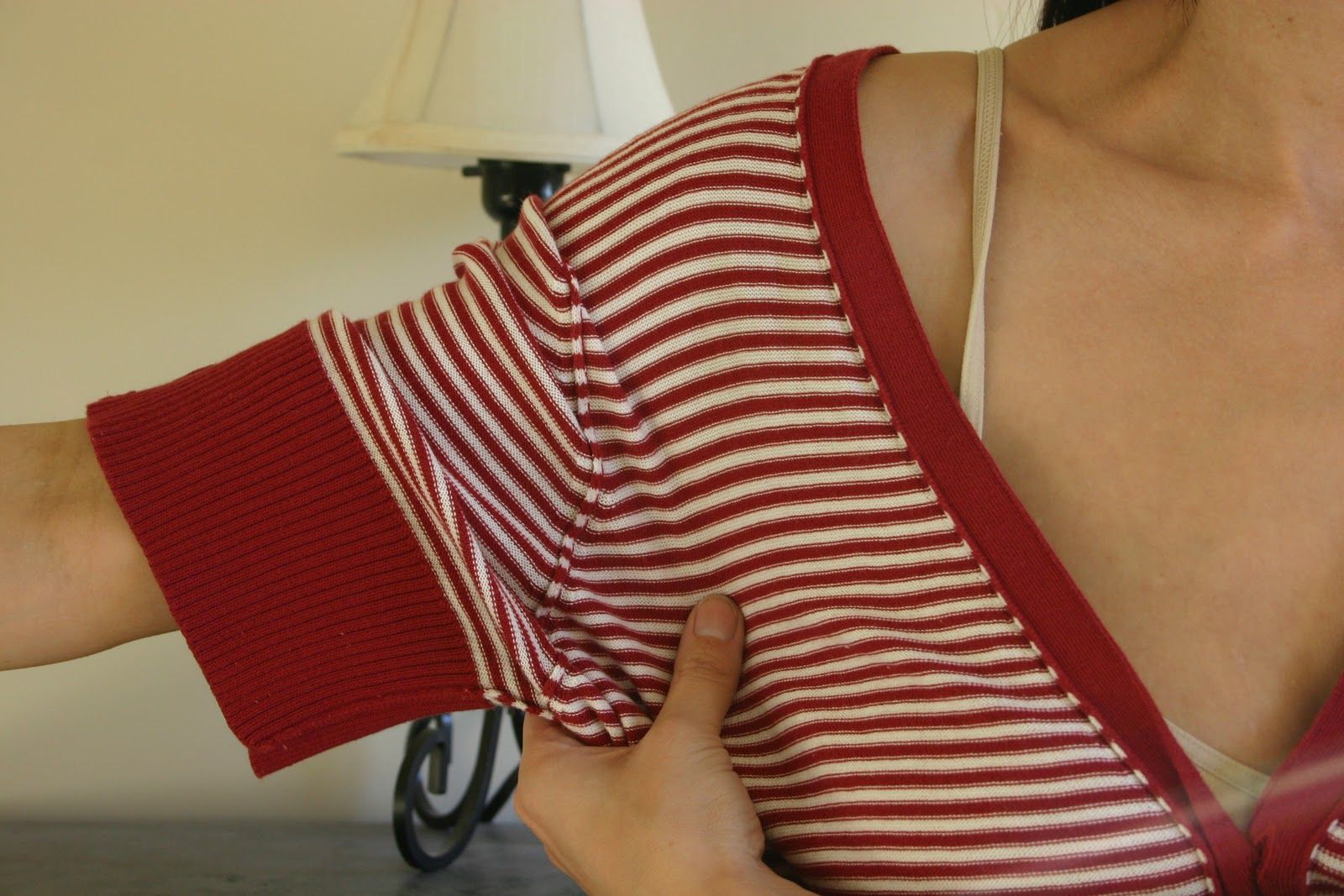 DIY tailoring a thrift store (or any shirt I’m sure) sweater.