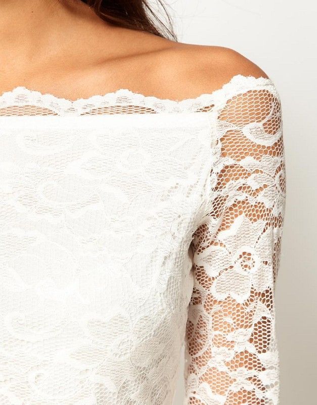 lovely lace detail