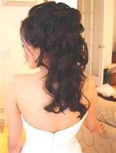 Luv this.. Wish i could fix my hair like this for the ball this friday