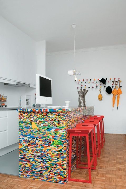 a kitchen bar made COMPLETELY out of Legos.  This is freaking amazing (and how l
