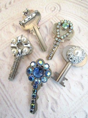 bejeweled keys as holiday ornaments and gift tag tie-ons.