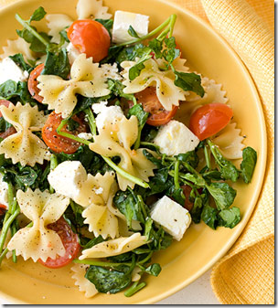 Farfalle, feta, cherry tomatoes, spinach