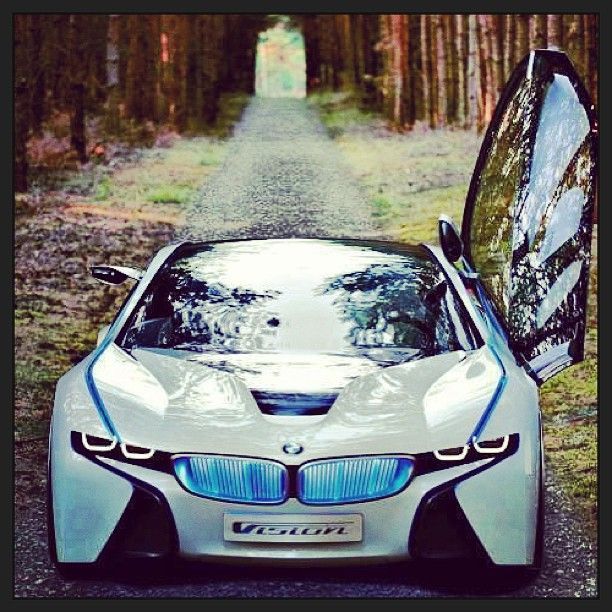 'Green Vision' BMW i8 Concept