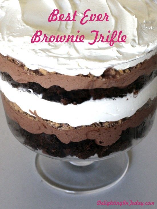 Best Ever Brownie Trifle {brownies, chocolate mousse, Heath Bars and Cool Whip}