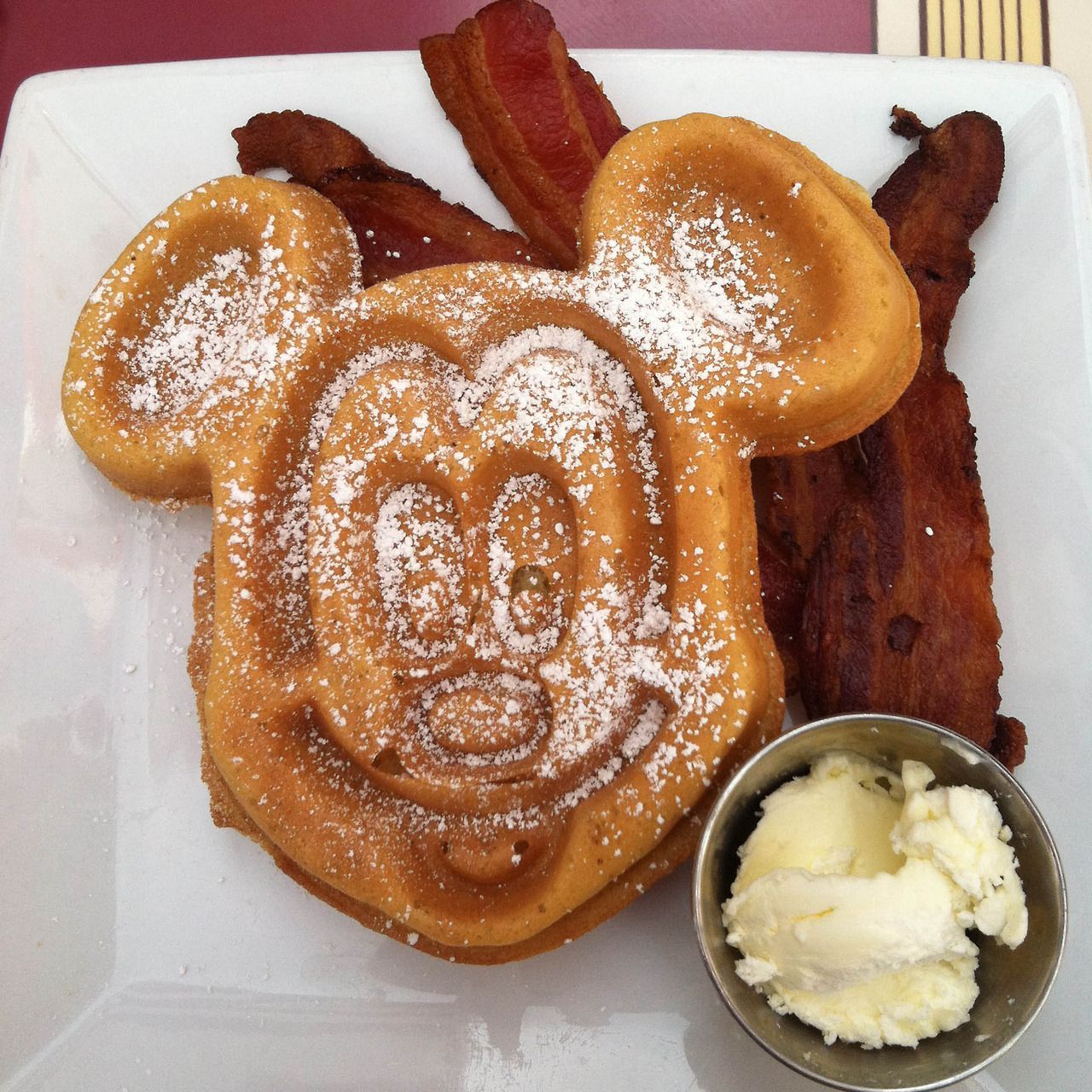Breakfast at Carnation Cafe #Disneyland #Food