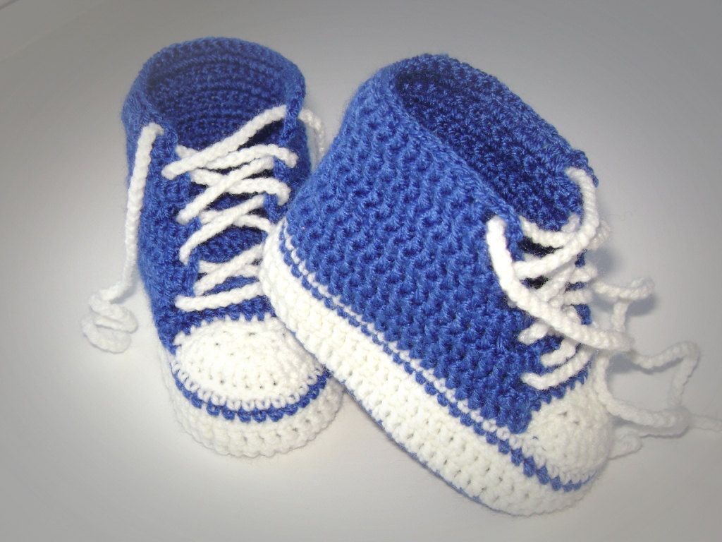 Crochet patterns PDF for baby converse shoes