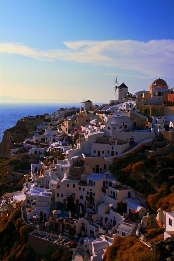 Oia Caldera, Santorini, Greece… oh Greece. I promise I will see how beautiful