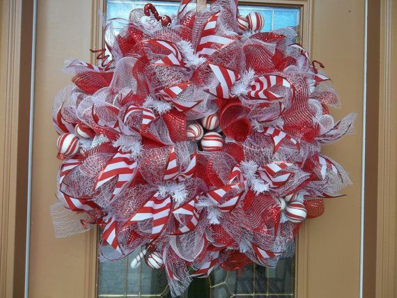 Deco Mesh Peppermint Candy Christmas Wreath