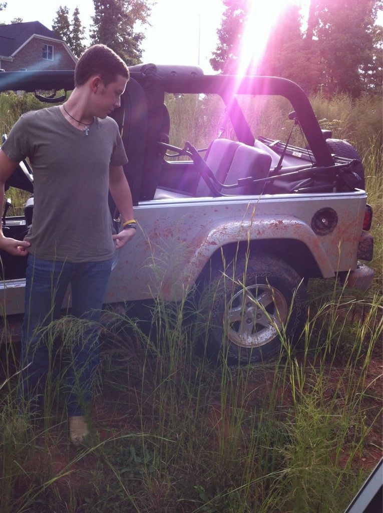 Scotty McCreery and a jeep! OH YEAH! My kinda man!