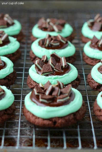 Taste Pin – Mint Grasshopper Cookie Recipe #tastepin #andesmints #chocolate