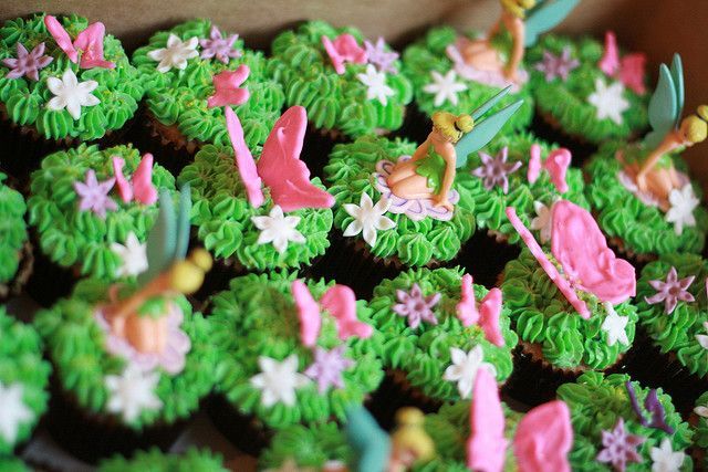 Tinkerbell cupcakes