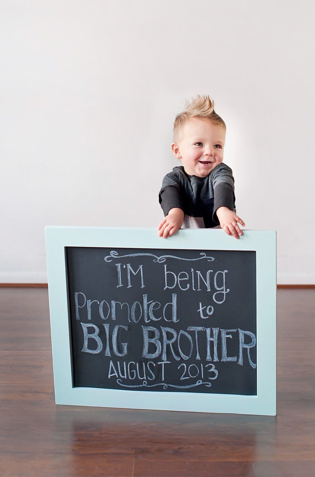 Another cute idea for a birth announcement – how to include siblings.