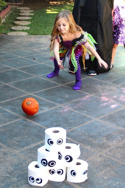 Halloween Party games – cheap & easy!  Great idea for the kids!