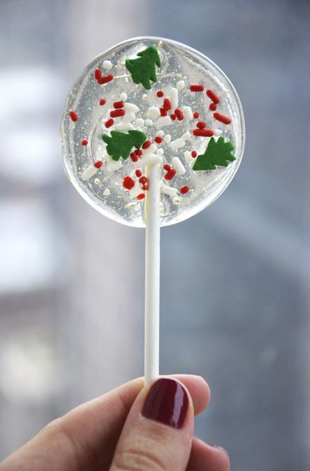 Homemade Christmas Lollipops: just 2 ingredients