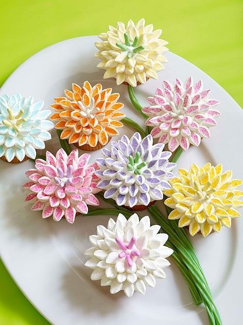 How to Make Flower Birthday Cupcakes